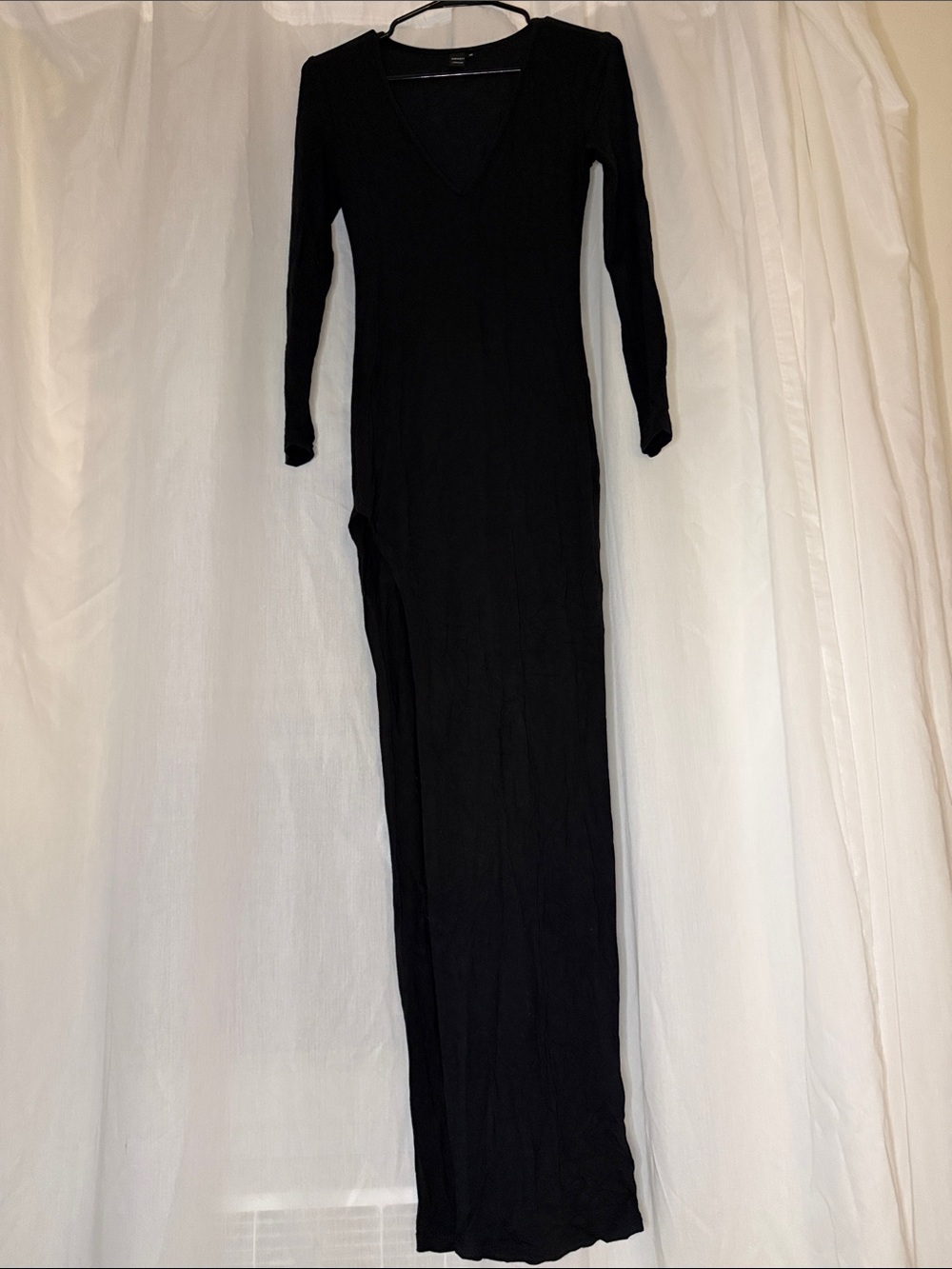 SHEIN Black V-Neck Long Sleeve Maxi Dress with Slit